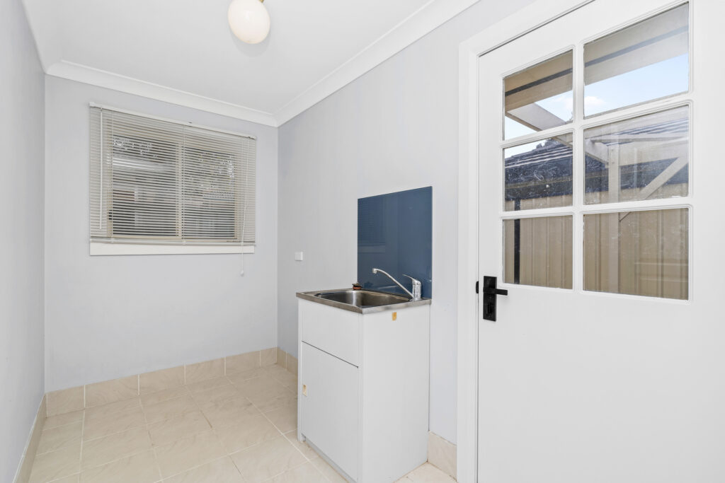 Sold - 1/1B Canola Place - New Property in Estella - Real Estate by Andrew Pellow