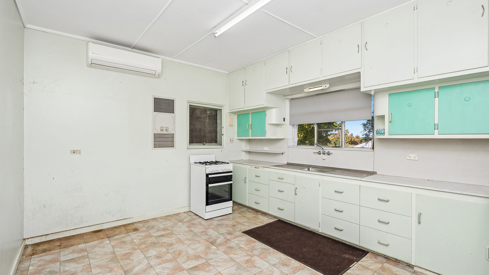 Sold - 83 Douglas Street - New Property in Narrandera - Real Estate by Leisa Williams