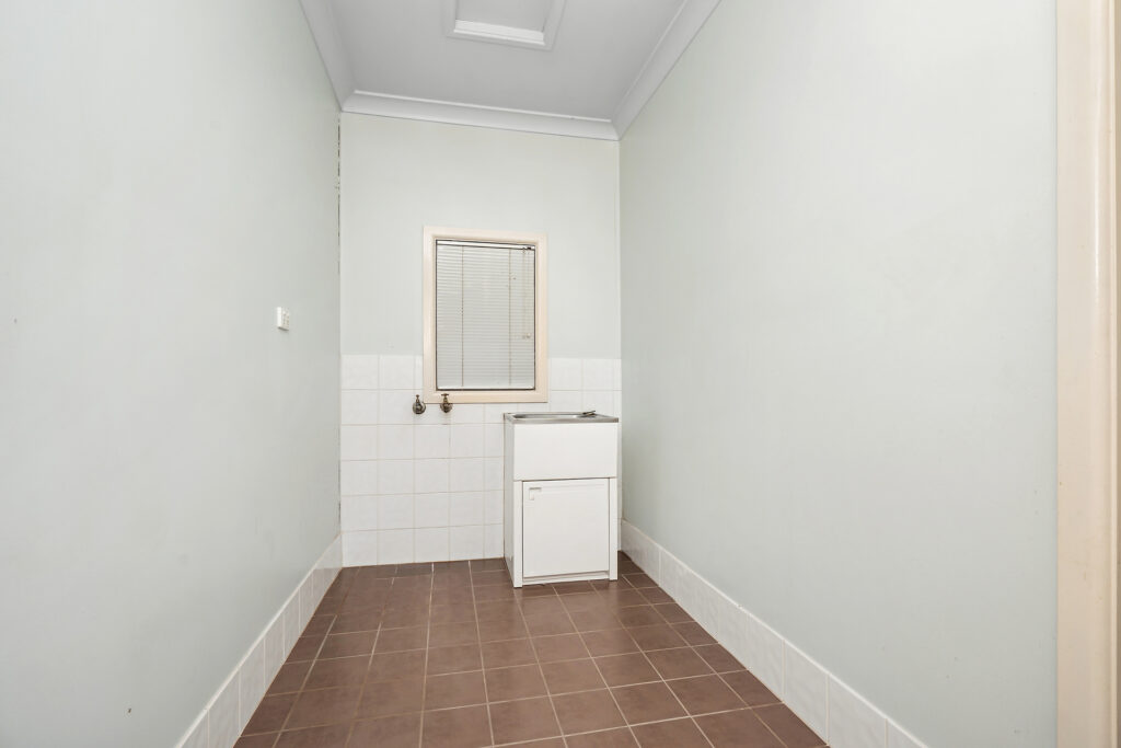 Sold - 54 Dalgetty Street - New Property in Narrandera - Real Estate by Leisa Williams