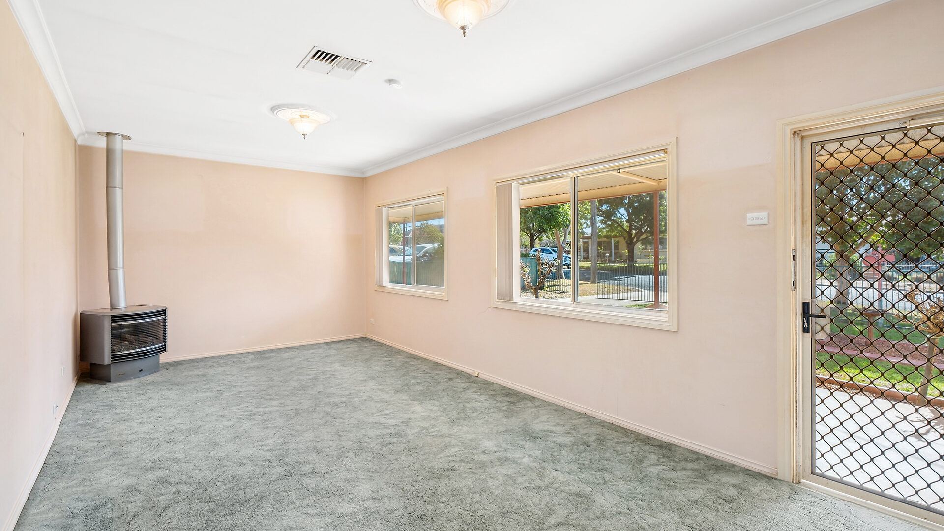 Sold - 54 Dalgetty Street - New Property in Narrandera - Real Estate by Leisa Williams