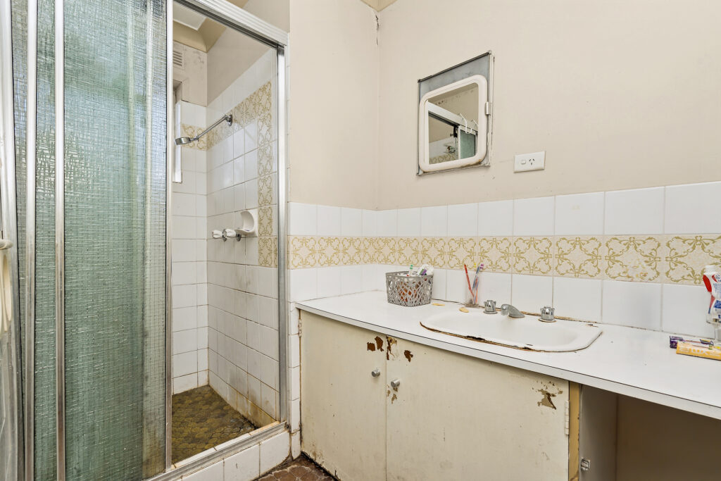 Sold - 5/13 Edney Street - New Property in Kooringal - Real Estate by Mohammad Rahimi