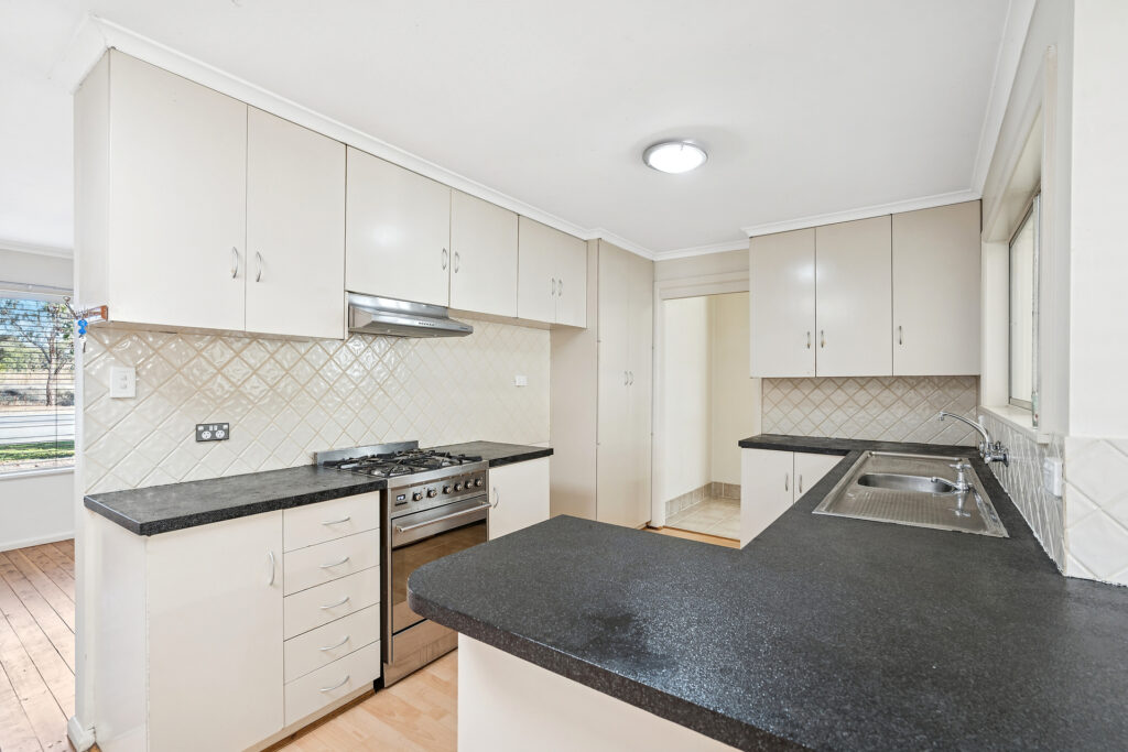 Sold - 30 Canal Street - New Property in Leeton - Real Estate by Julie Valenzisi