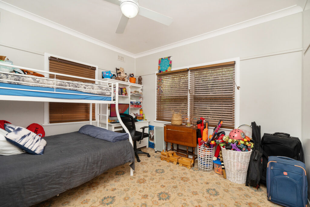 11 Ashton Street, Temora NSW 2666 - photo 10