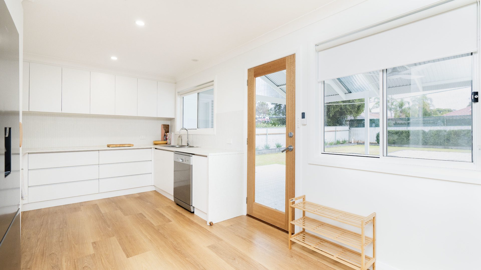 Sold - 470 Kooringal Road - New Property in Lake Albert - Real Estate by Andrew Pellow