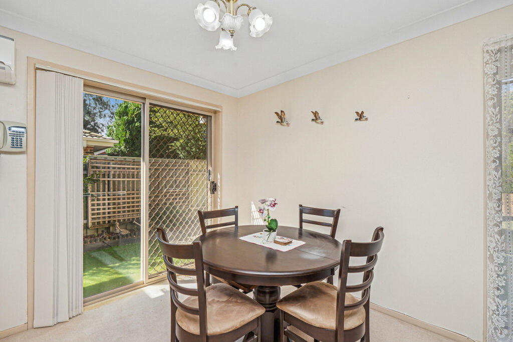 6/34-36 Lonergan Place, East Wagga Wagga NSW 2650 - photo 4