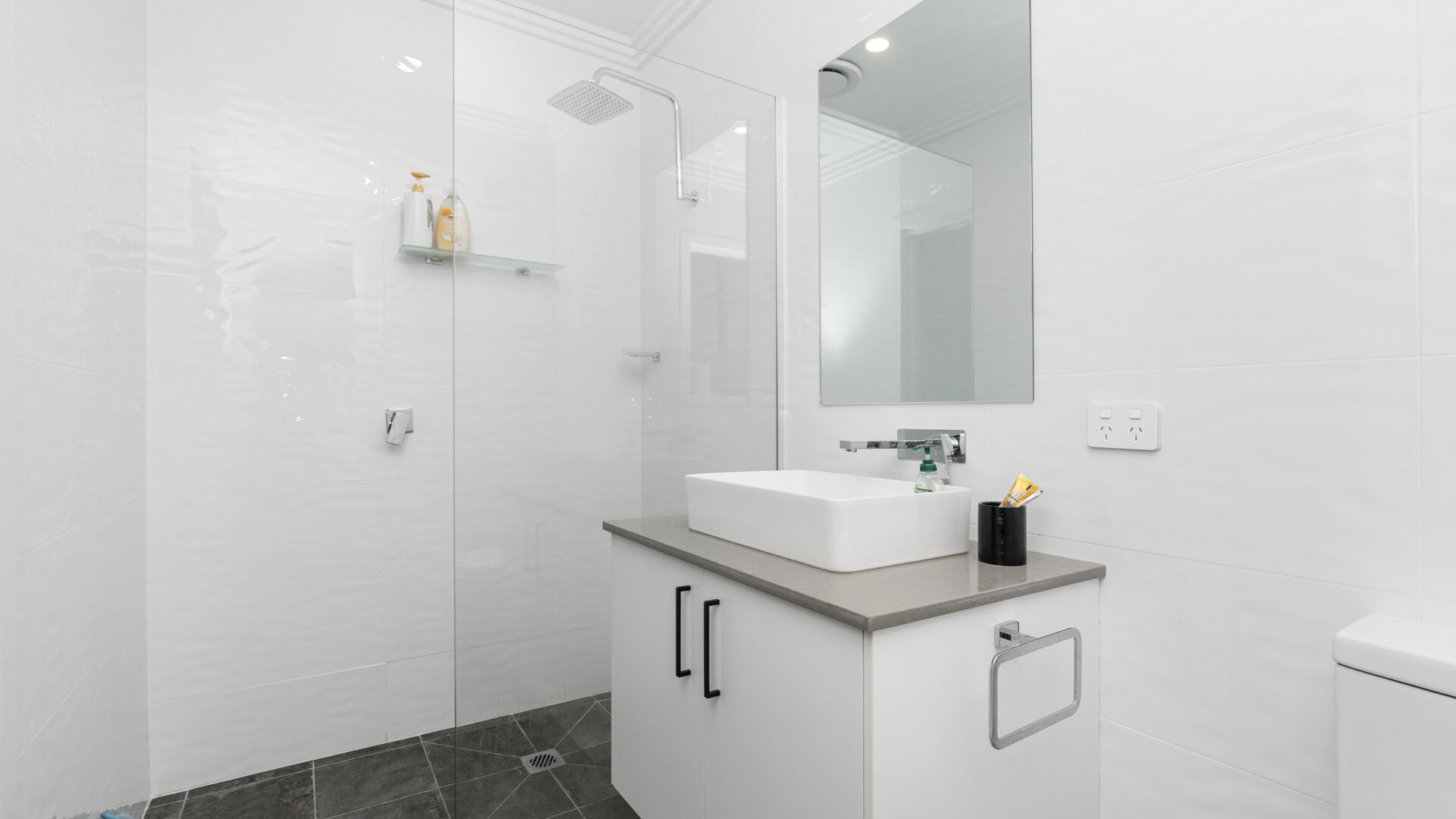 Sold - 67 Coppabella Drive - New Property in Gobbagombalin - Real Estate by Andrew Pellow