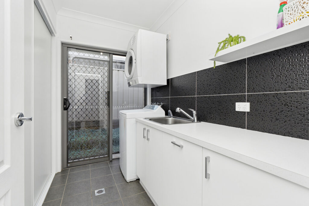 Sold - 5 Zara Street - New Property in Gobbagombalin - Real Estate by Andrew Pellow