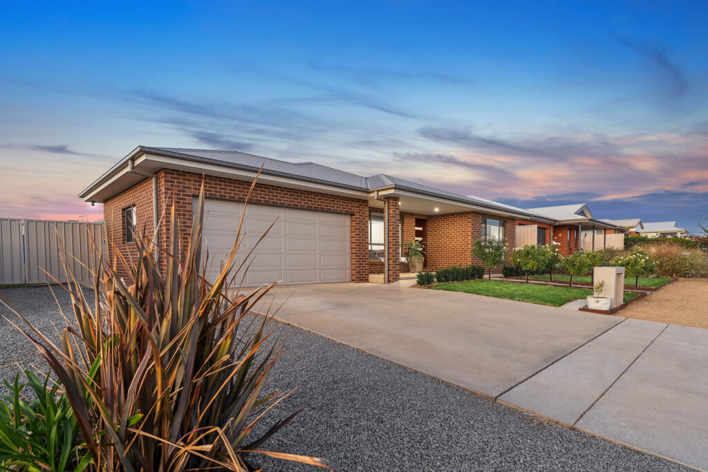 Sold - 5 Zara Street - New Property in Gobbagombalin - Real Estate by Andrew Pellow