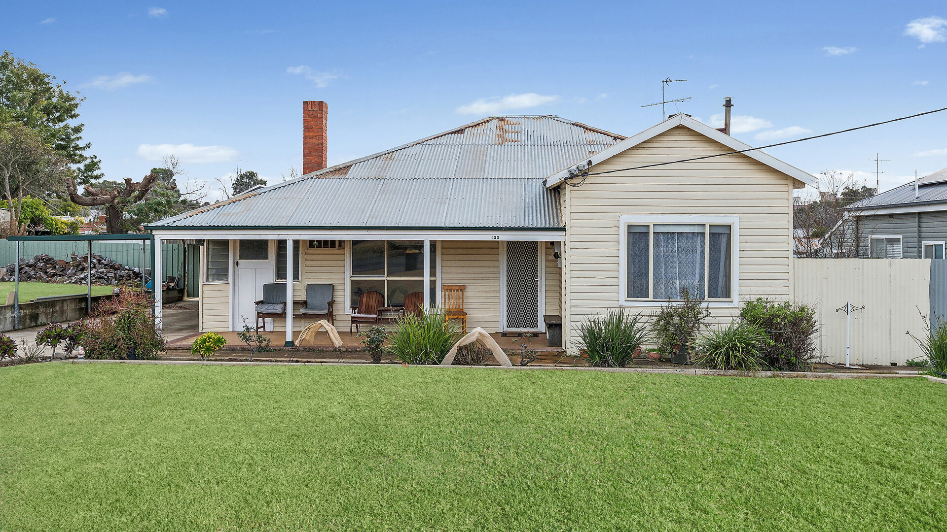 Seller of 155 Larmer Street, Narrandera