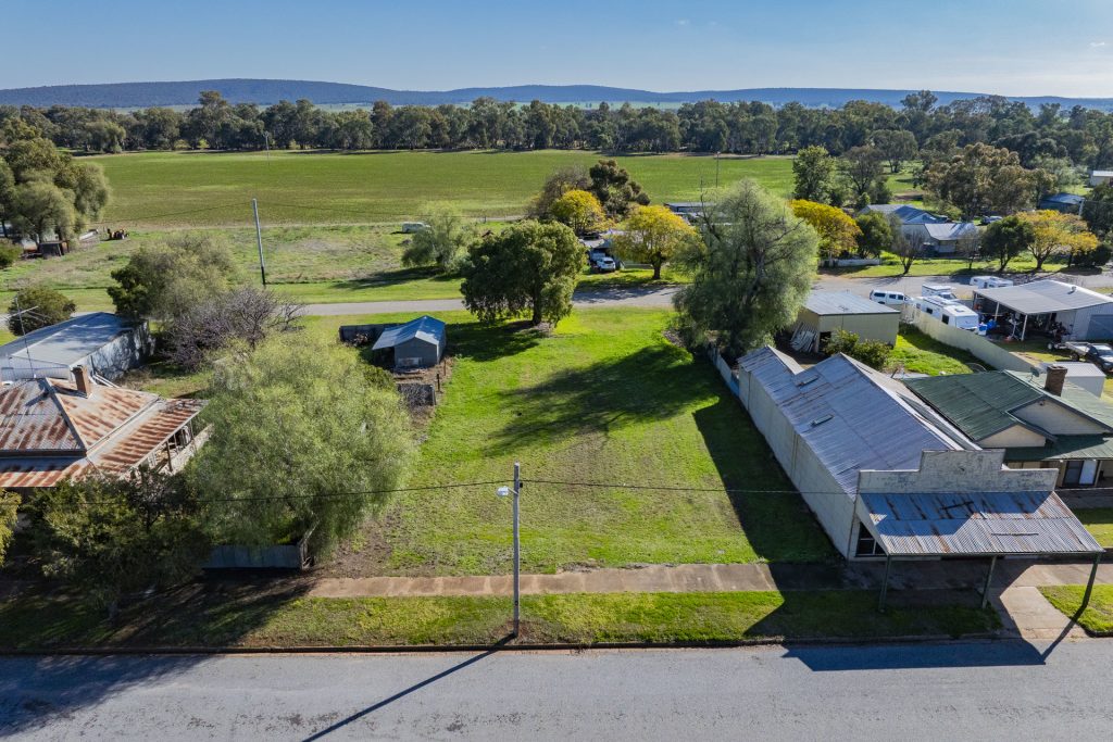 Sold - 10 Ariah Street - New Property in Beckom - Real Estate by Lucy  Pattingale