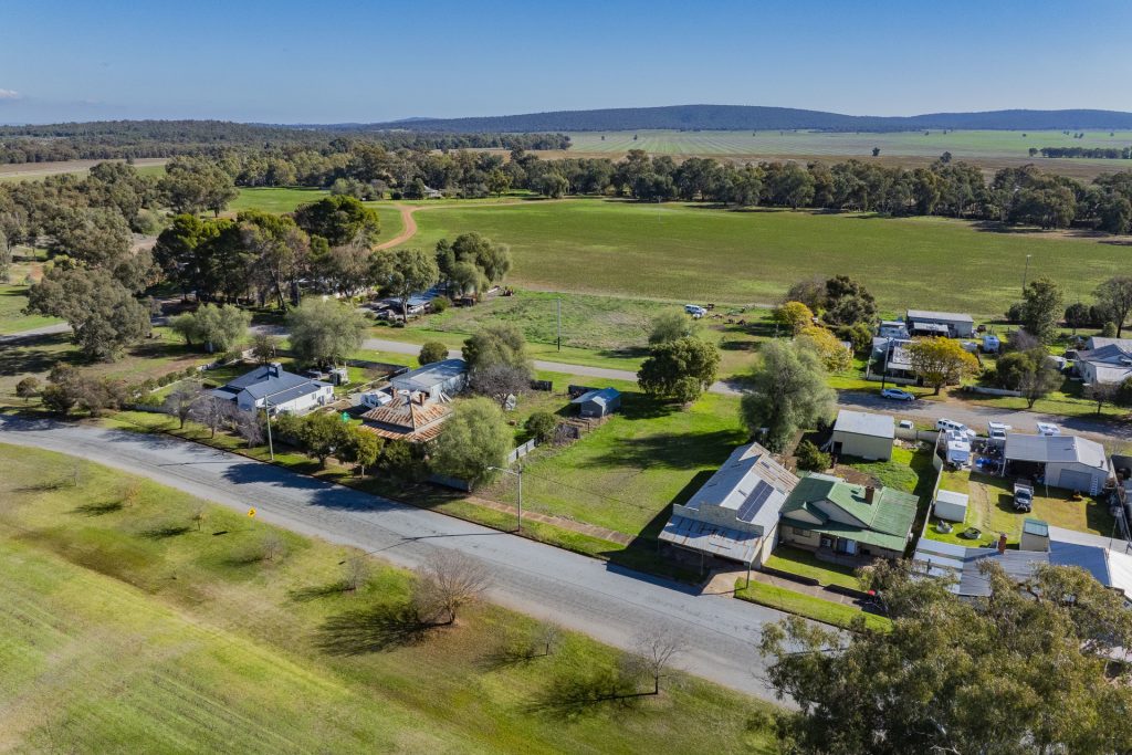 Sold - 10 Ariah Street - New Property in Beckom - Real Estate by Lucy  Pattingale