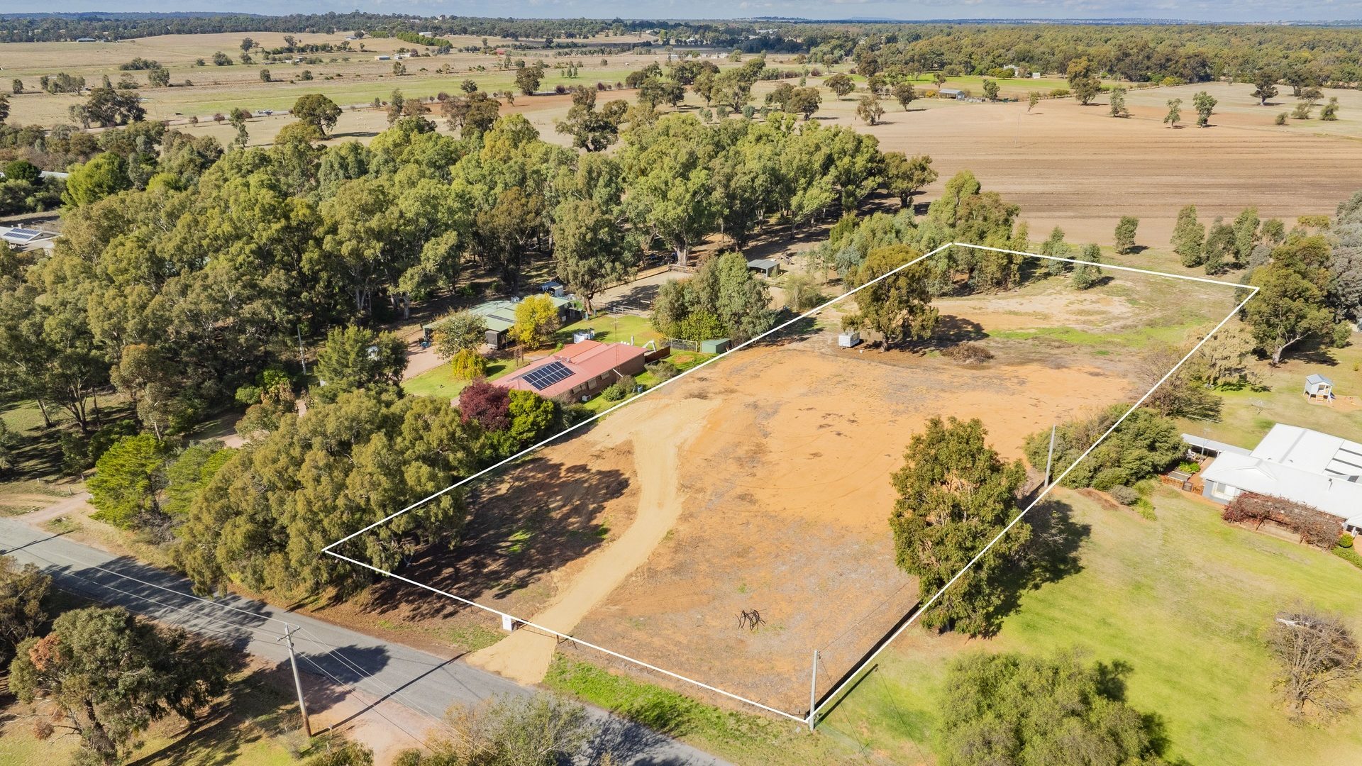 For Sale - 10 Karawatha Drive - New Property in Narrandera - Real Estate by Leisa Williams