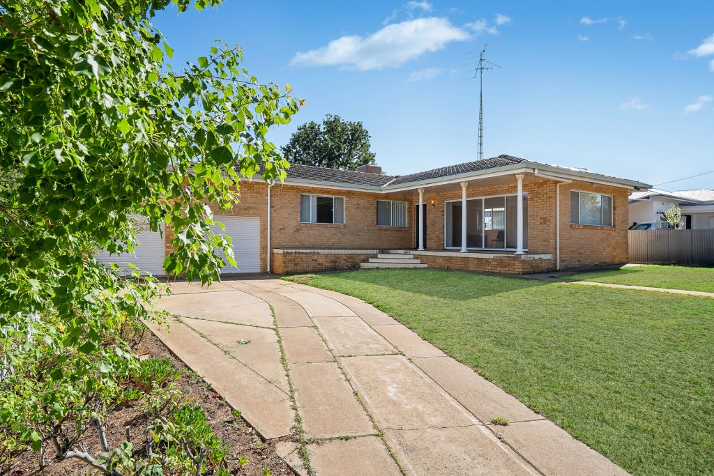 Sold - 11 Audley Street - New Property in Narrandera - Real Estate by Leisa Williams