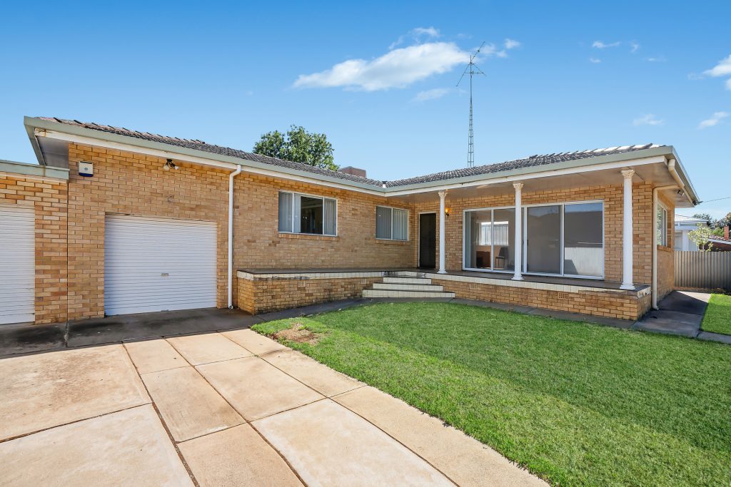 Sold - 11 Audley Street - New Property in Narrandera - Real Estate by Leisa Williams