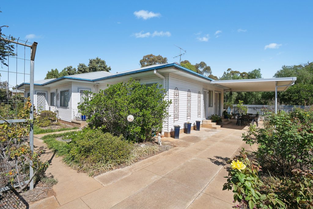 Sold - 9 Hume Street - New Property in Boree Creek - Real Estate by Leisa Williams