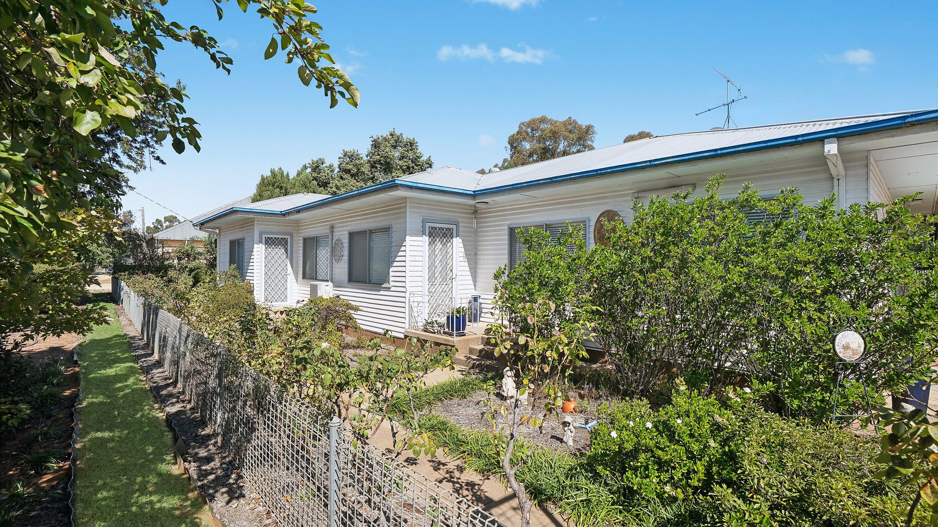 Sold - 9 Hume Street - New Property in Boree Creek - Real Estate by Leisa Williams