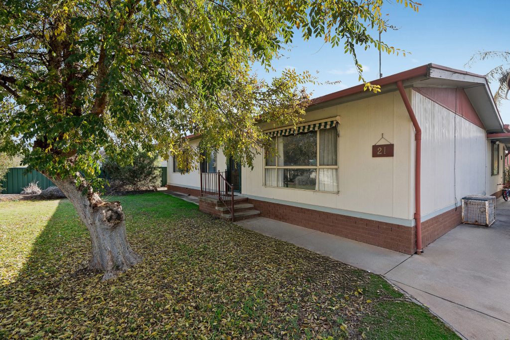Sold - 21 Boundary Road - New Property in Narrandera - Real Estate by Leisa Williams
