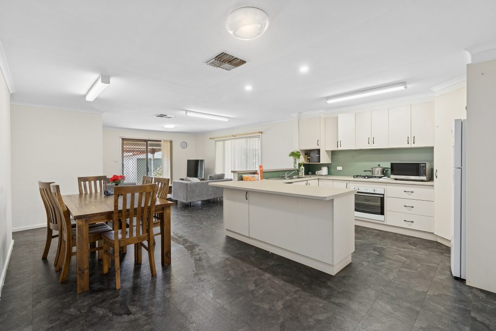 Sold - 21 Boundary Road - New Property in Narrandera - Real Estate by Leisa Williams