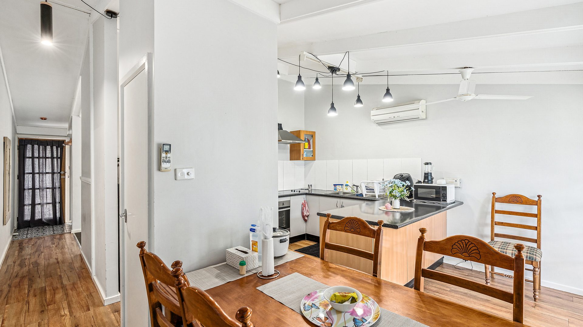 Sold - 1-3/91 Twynam Street - New Property in Narrandera - Real Estate by Leisa Williams