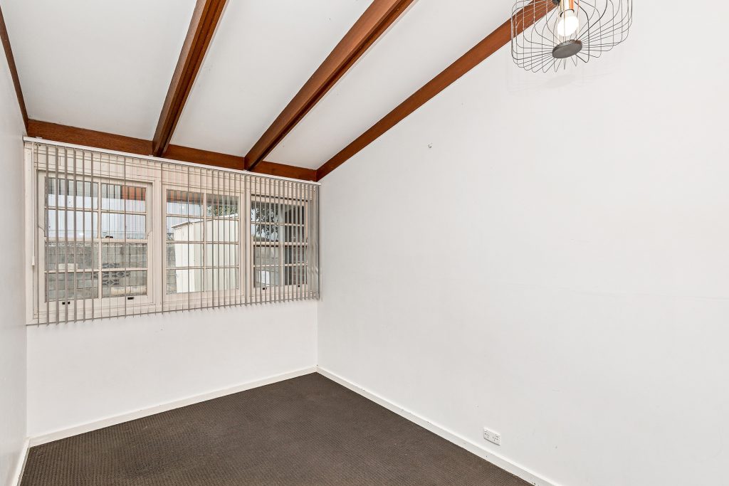 Sold - 1-3/91 Twynam Street - New Property in Narrandera - Real Estate by Leisa Williams