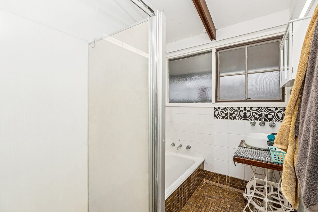 Sold - 1-3/91 Twynam Street - New Property in Narrandera - Real Estate by Leisa Williams