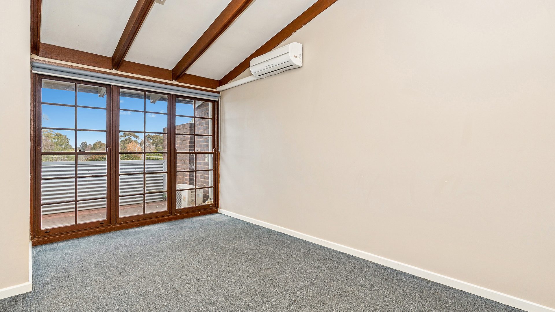 Sold - 1-3/91 Twynam Street - New Property in Narrandera - Real Estate by Leisa Williams