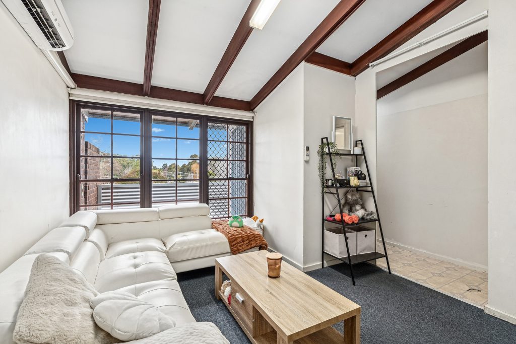 Sold - 1-3/91 Twynam Street - New Property in Narrandera - Real Estate by Leisa Williams