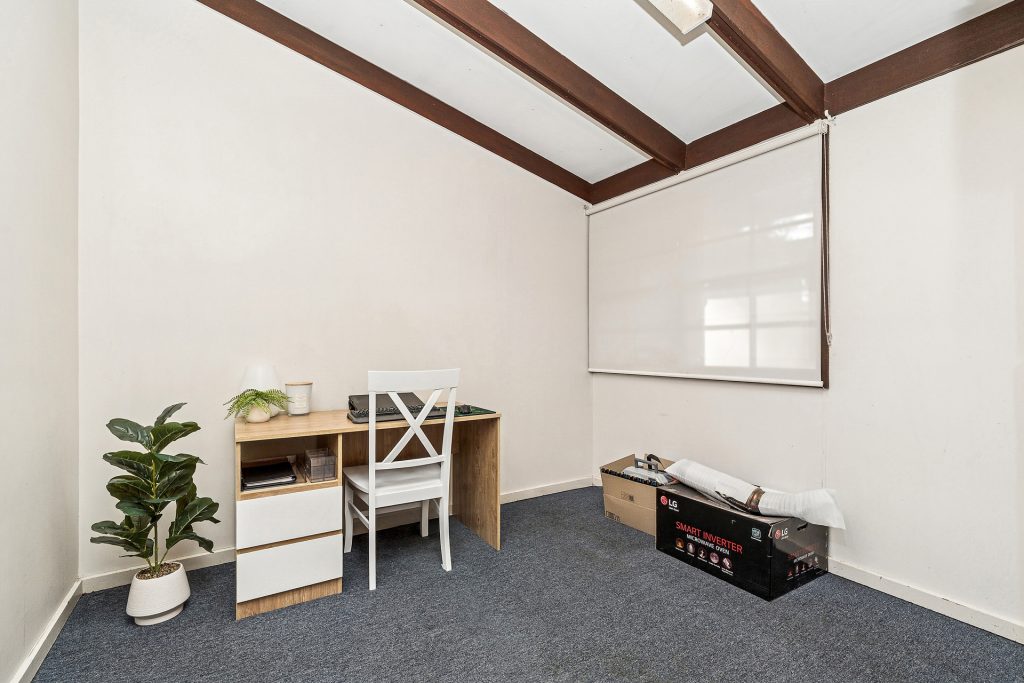 Sold - 1-3/91 Twynam Street - New Property in Narrandera - Real Estate by Leisa Williams