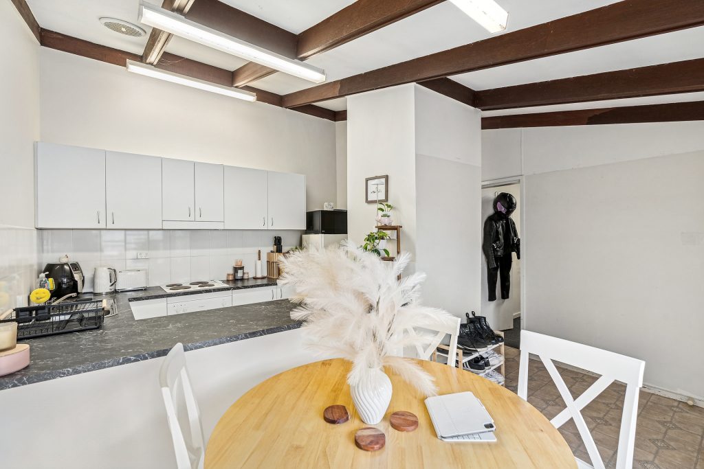 Sold - 1-3/91 Twynam Street - New Property in Narrandera - Real Estate by Leisa Williams