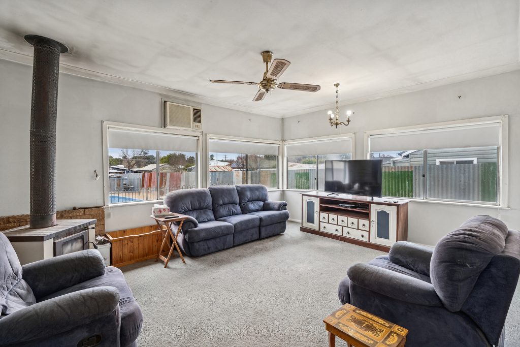 Sold - 155 Larmer Street - New Property in Narrandera - Real Estate by Leisa Williams