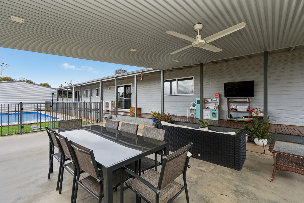 Sold - 93 Almond Road - New Property in Leeton - Real Estate by Julie Valenzisi