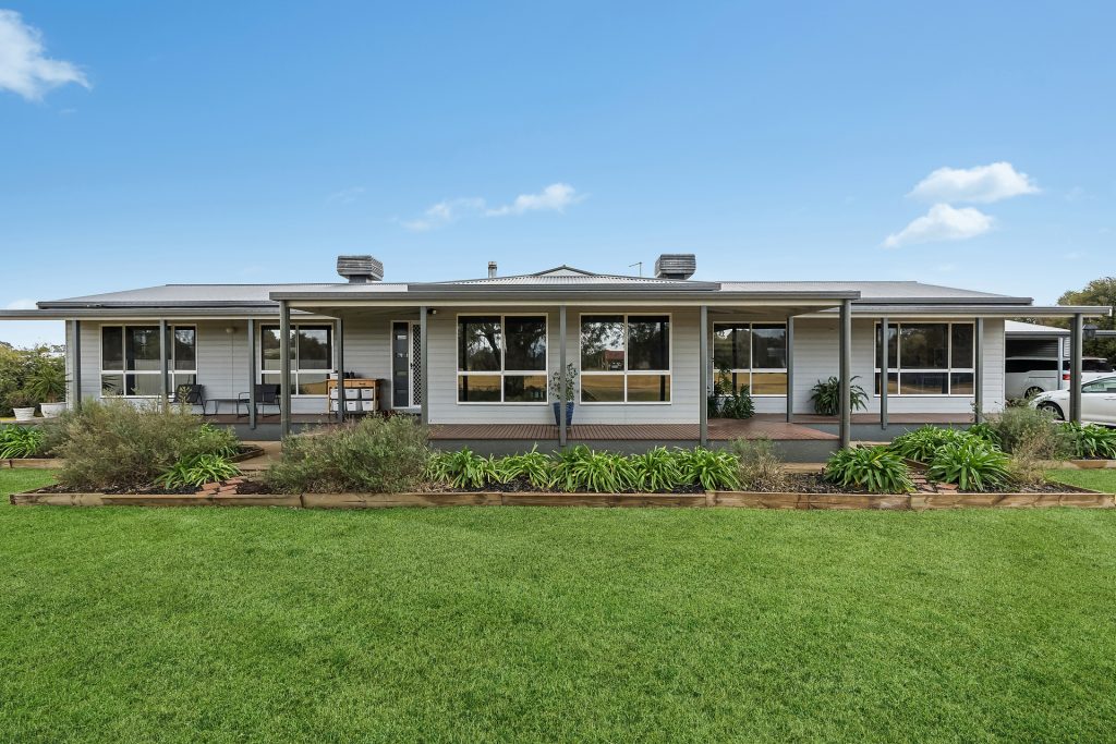 Sold - 93 Almond Road - New Property in Leeton - Real Estate by Julie Valenzisi