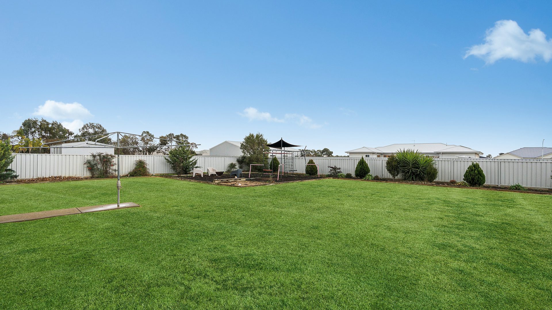 Sold - 93 Almond Road - New Property in Leeton - Real Estate by Julie Valenzisi