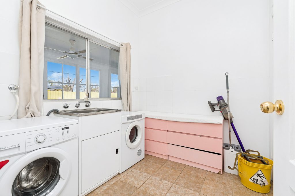 Sold - 76 Currawang Ave - New Property in Leeton - Real Estate by Julie Valenzisi
