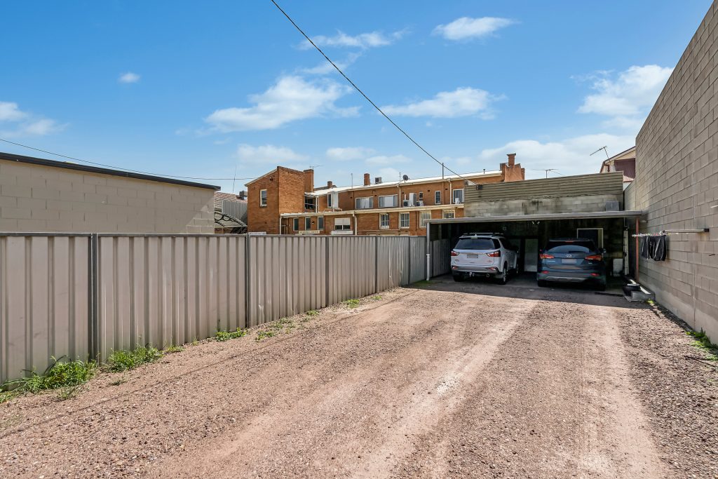 Buy - 54 Pine Ave - New Property in Leeton - Real Estate by Julie Valenzisi