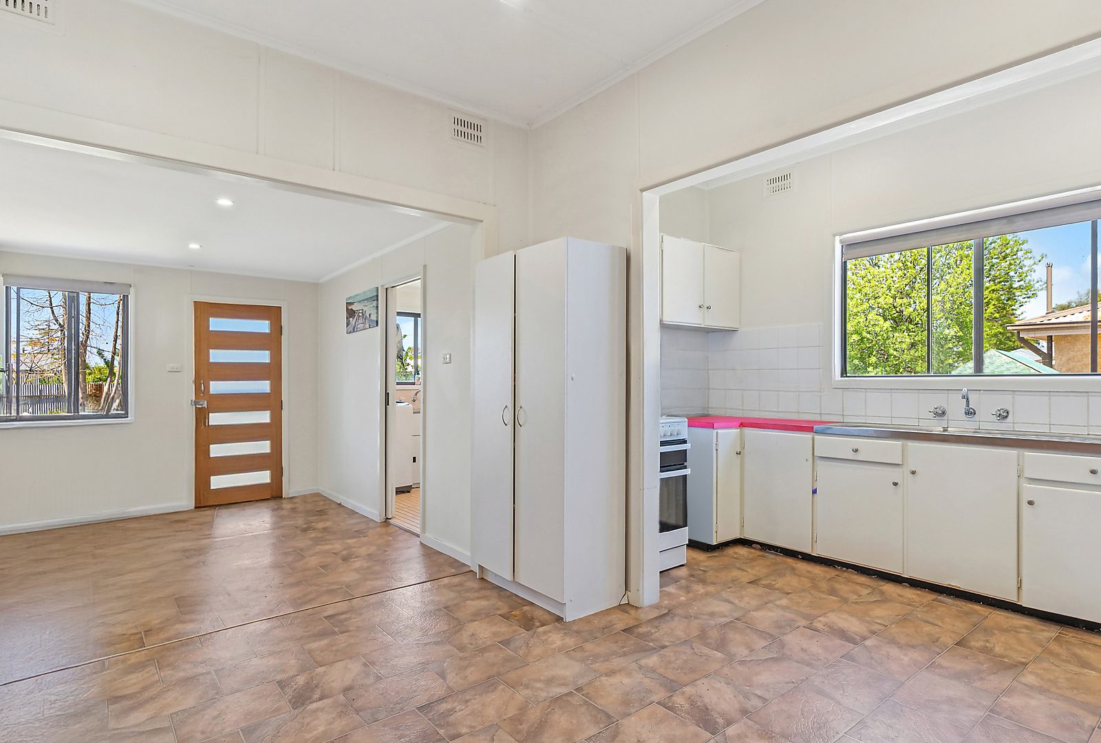 Sold - 8 Lilac Avenue - New Property in Leeton - Real Estate by Craig Tyrrell