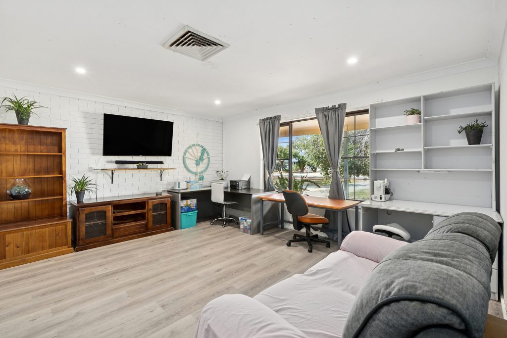 Sold - 37 Mulga Street - New Property in Barellan - Real Estate by Sophie Litchfield