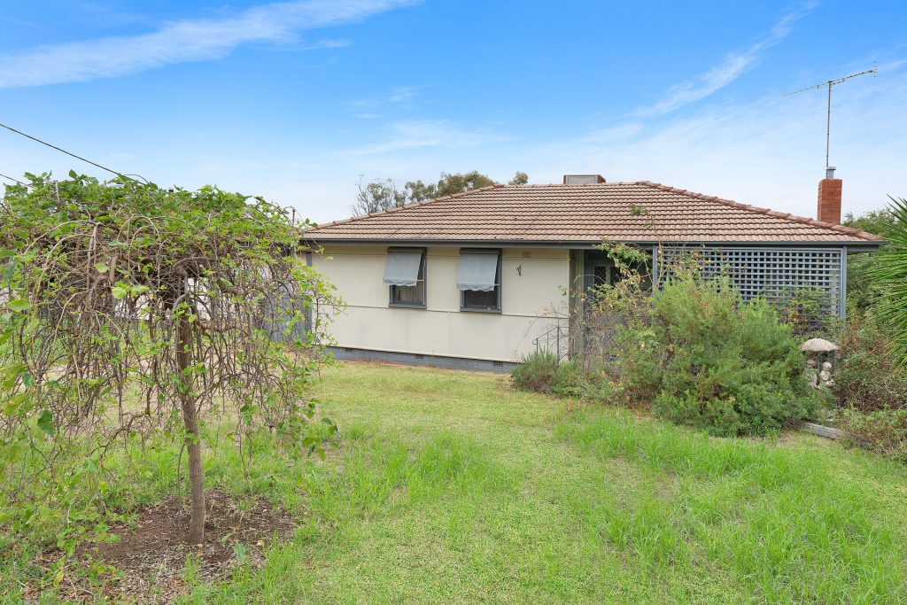 Sold - 20 Watermain Street - New Property in Narrandera - Real Estate by Leisa Williams