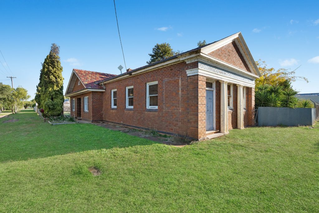 Sold - 110 Yapunyah Street - New Property in Barellan - Real Estate by Sophie Litchfield