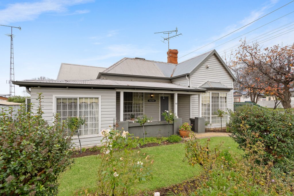 Sold - 42 Chantilly Street - New Property in Narrandera - Real Estate by Leisa Williams