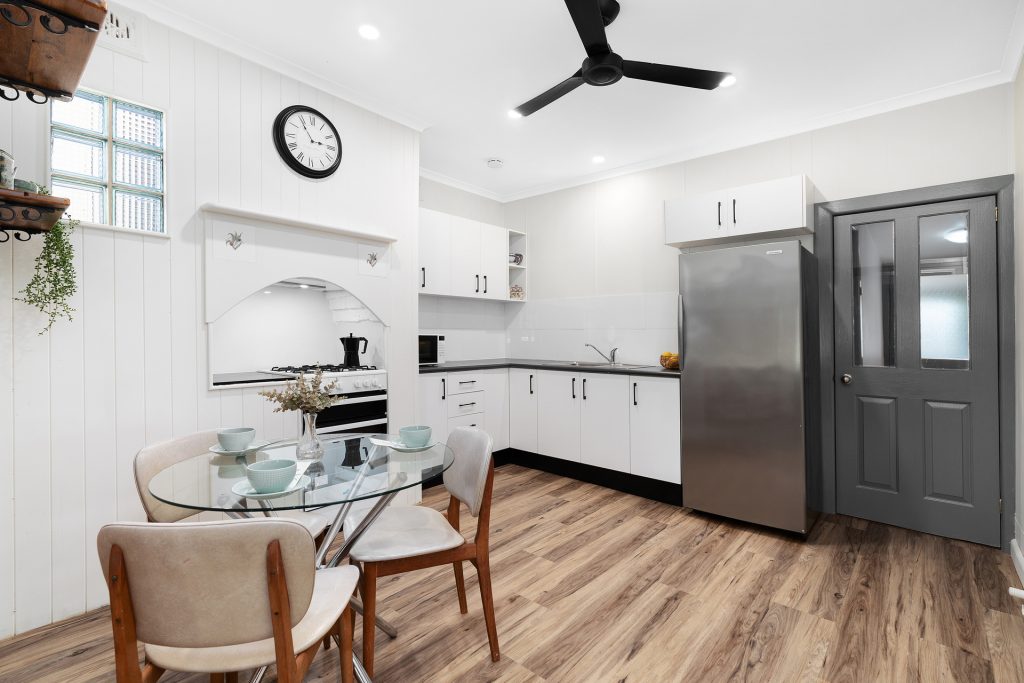Sold - 25 Lampe Avenue - New Property in Wagga Wagga - Real Estate by Andrew Pellow