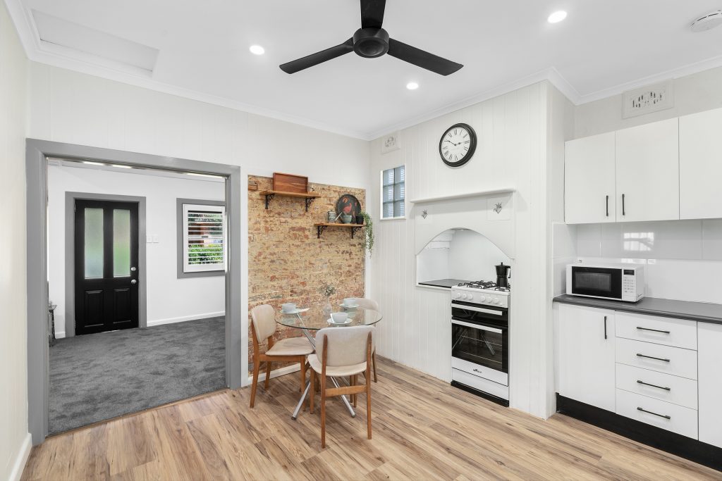Sold - 25 Lampe Avenue - New Property in Wagga Wagga - Real Estate by Andrew Pellow