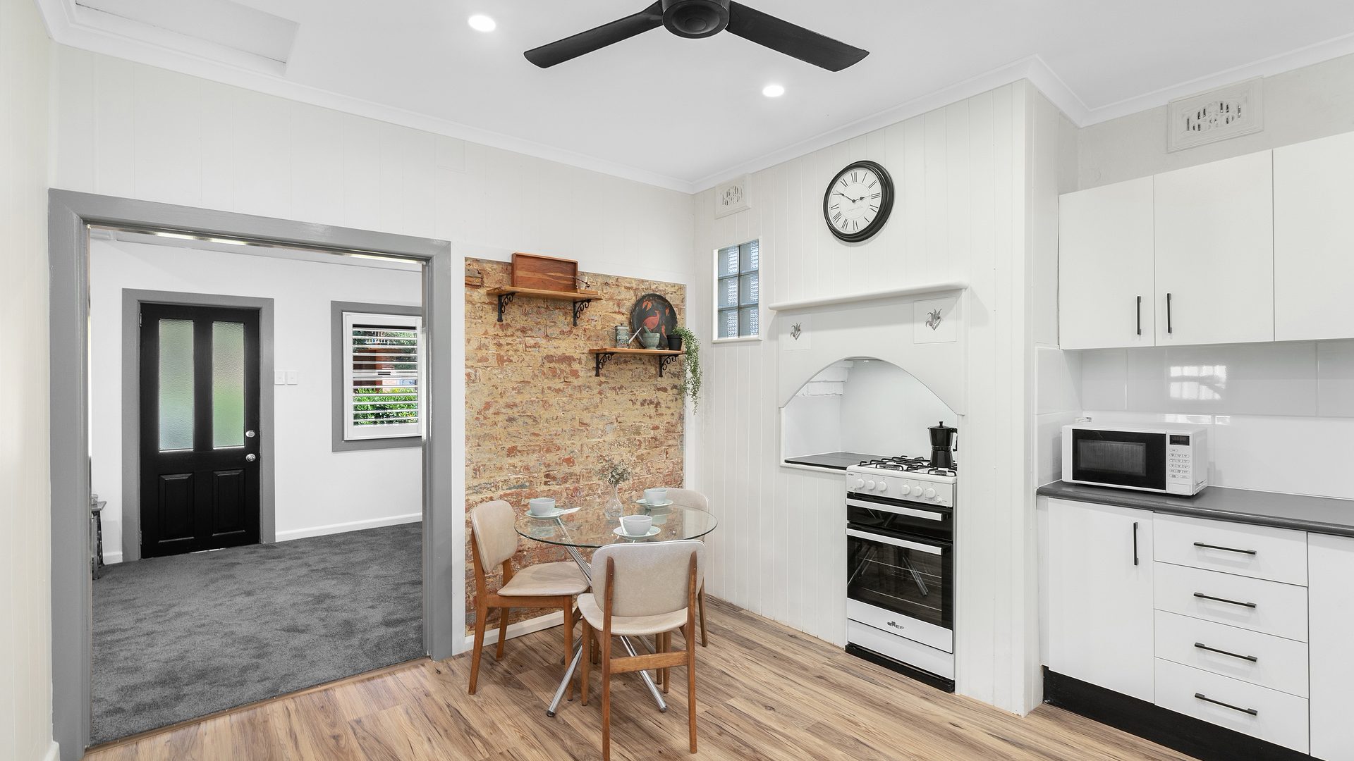 Sold - 25 Lampe Avenue - New Property in Wagga Wagga - Real Estate by Andrew Pellow