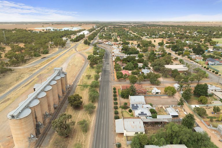 Sold - 112 Yapunyah Street - New Property in Barellan - Real Estate by Sophie Litchfield