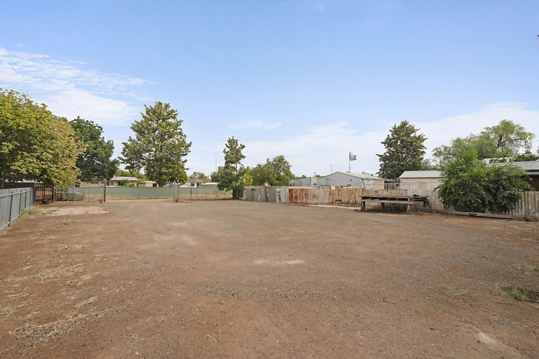 Sold - 112 Yapunyah Street - New Property in Barellan - Real Estate by Sophie Litchfield
