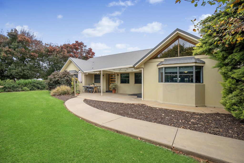 For Sale - 45 Jackson Road - New Property in Leeton - Real Estate by Jason Haines