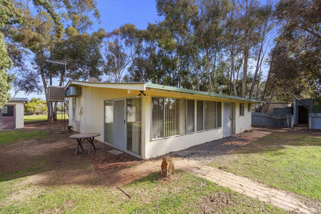 For Sale - 606 Glenn Road - New Property in Coleambally - Real Estate by Jason Haines