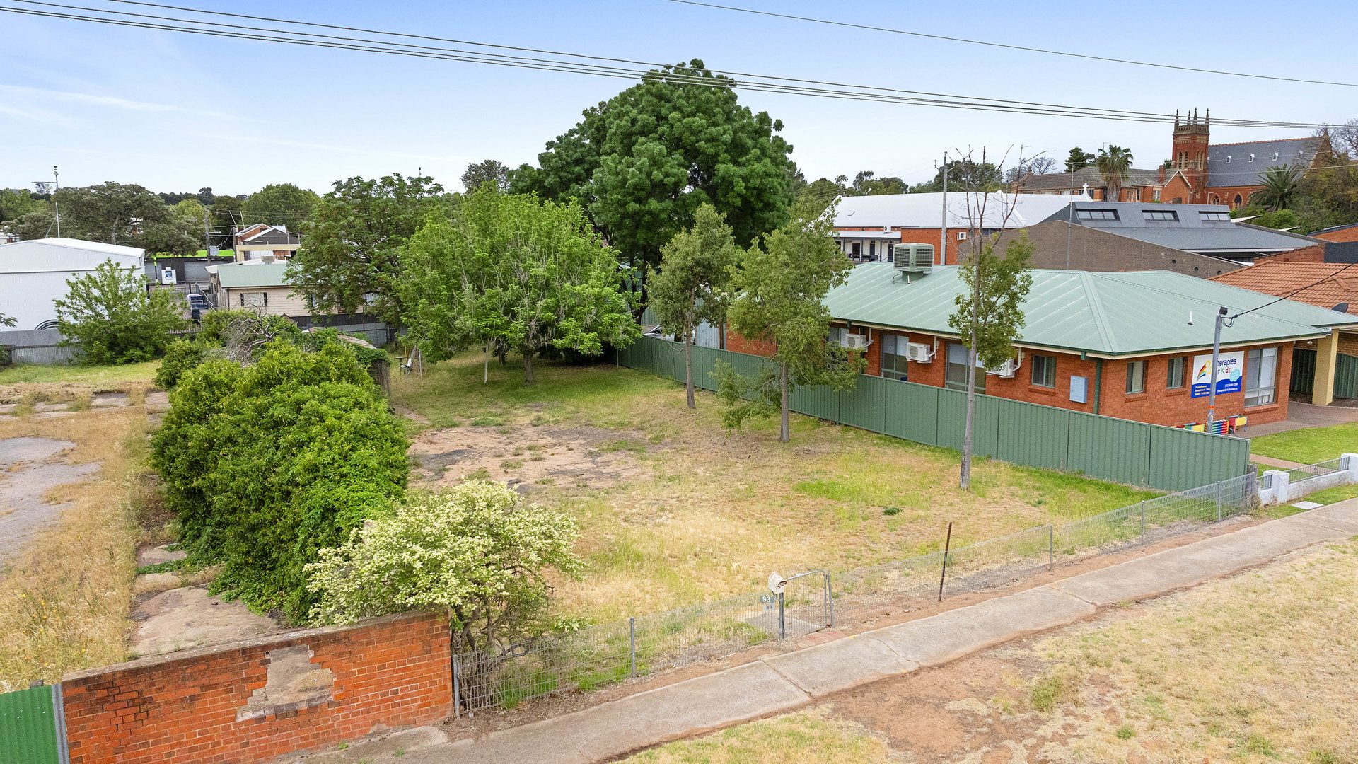 For Sale - 93 Larmer Street - New Property in Narrandera - Real Estate by Leisa Williams