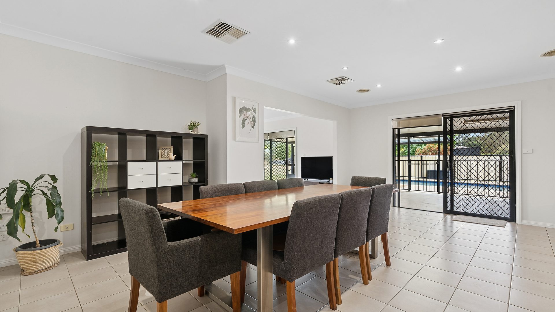 Sold - 16 Karawatha Drive - New Property in Narrandera - Real Estate by Leisa Williams