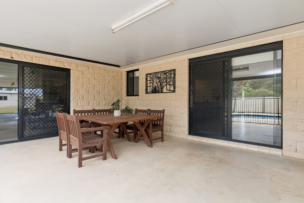 Sold - 16 Karawatha Drive - New Property in Narrandera - Real Estate by Leisa Williams